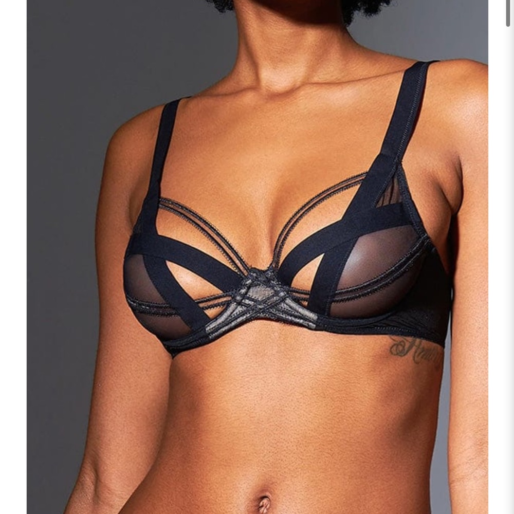 NWT Thistle and Spire Laight Open Cup Bra 34B Black